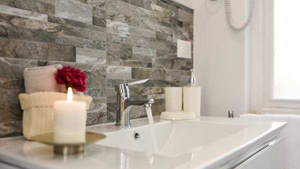 instalación grifería